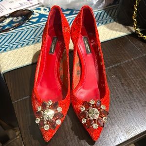 Dolce & Gabbana Pump in Taormina Lace with Crystals - Red size 38 ( 7.5 US )